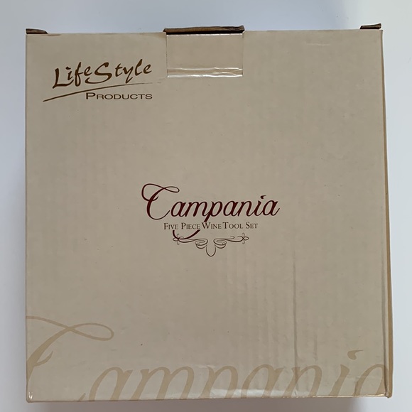 Five Piece Wine Tool Set - Corkscrew - Wine Stopper - Wine Pourer - Drip Ring - Picture 2 of 2